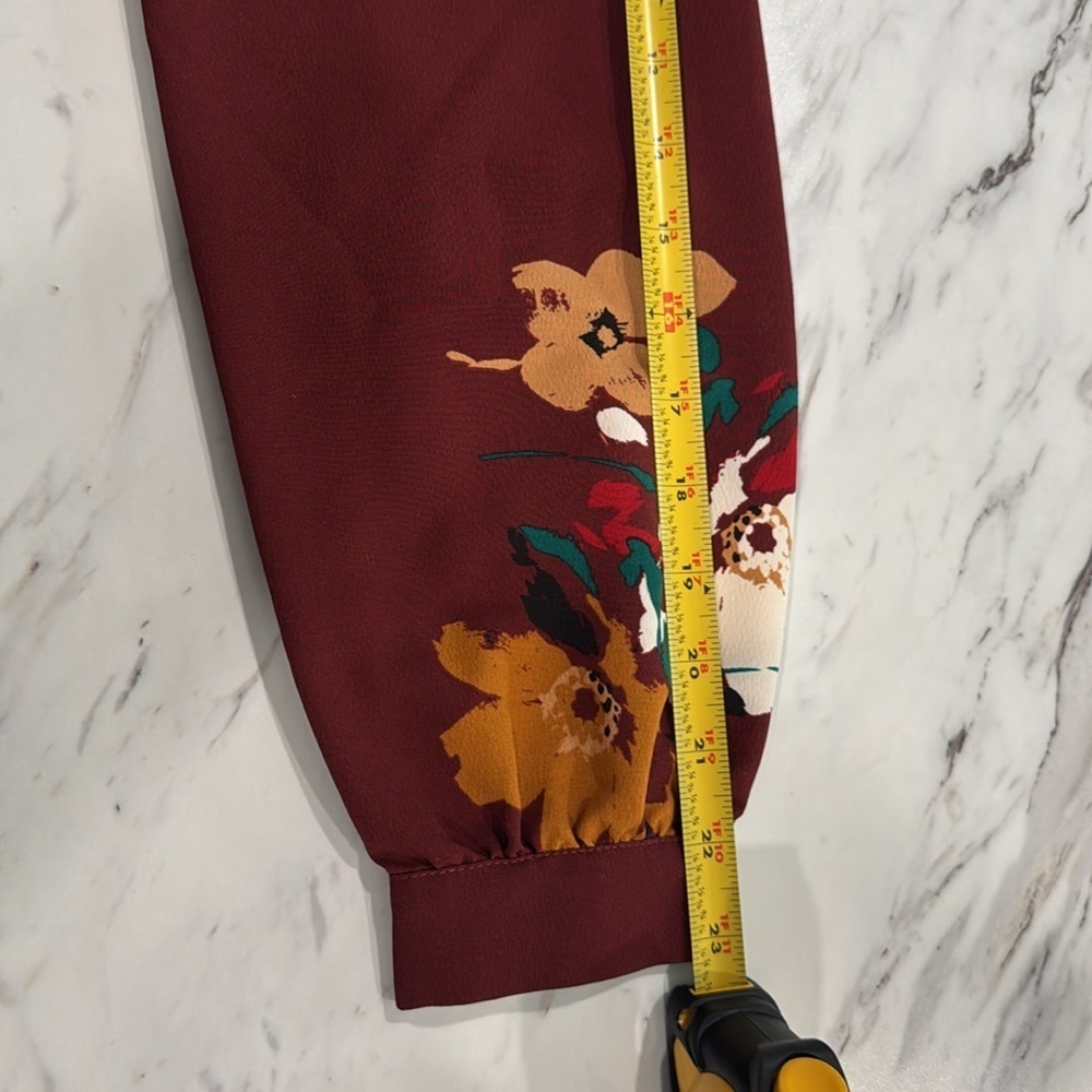 Plus size Madison Maroon Floral V-Neck Blouse CURVI 2X - Picture 11 of 11